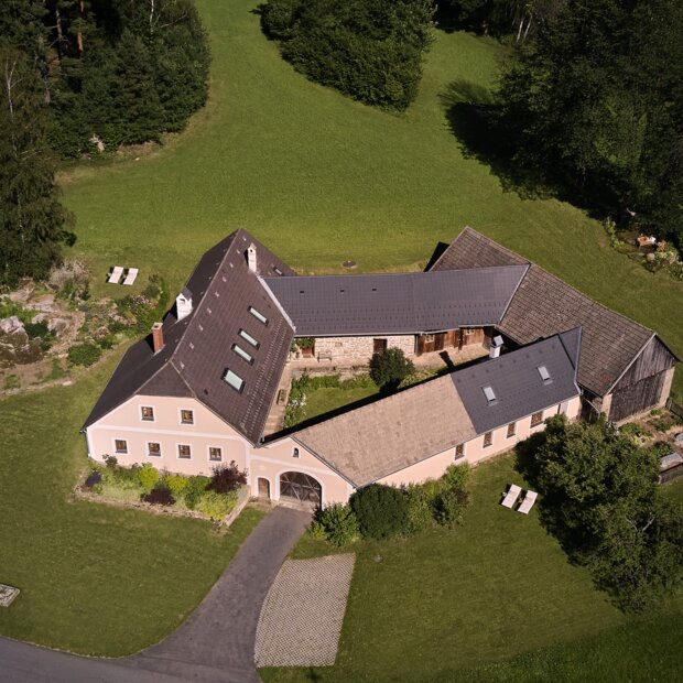 Aigen 13 Dreiseithof im Waldviertel